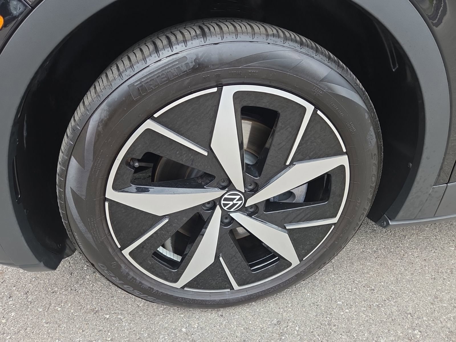 Used 2023 Volkswagen ID.4 Pro S image 14