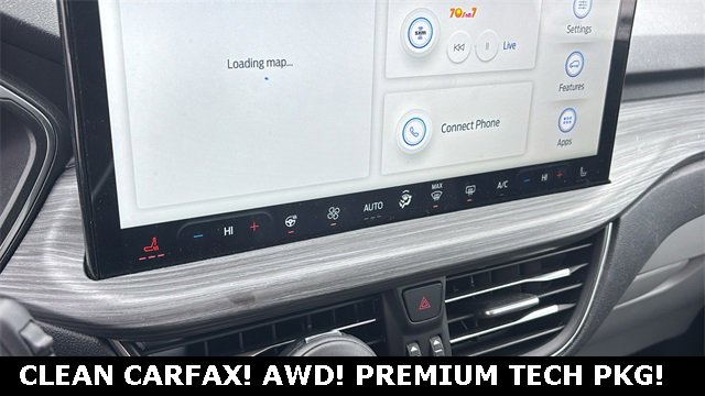 Used 2024 Ford Escape Platinum w/ Premium Technology Package image 17