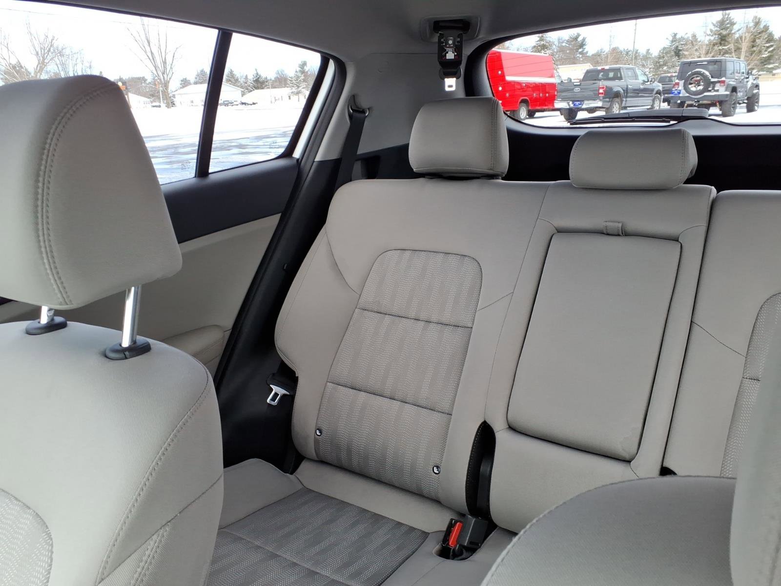 Used 2022 Kia Sportage LX image 13