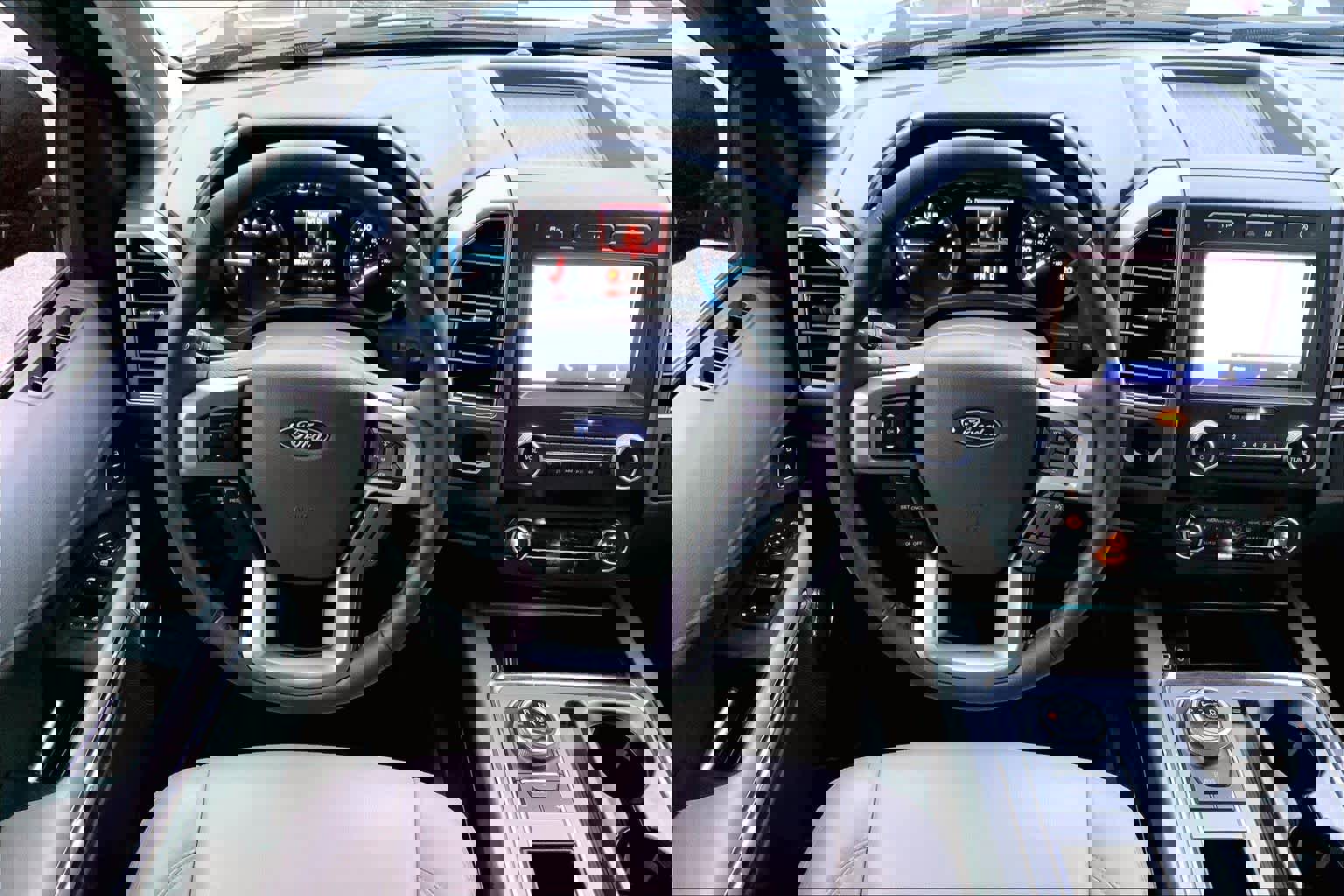 Certified 2021 Ford Expedition XLT image 5