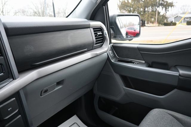 Used 2024 Ford F150 XLT w/ Tow/Haul Package image 28
