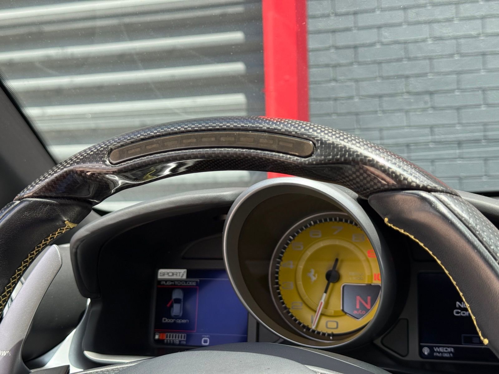 Used 2017 Ferrari GTC4Lusso AWD/4WD image 37