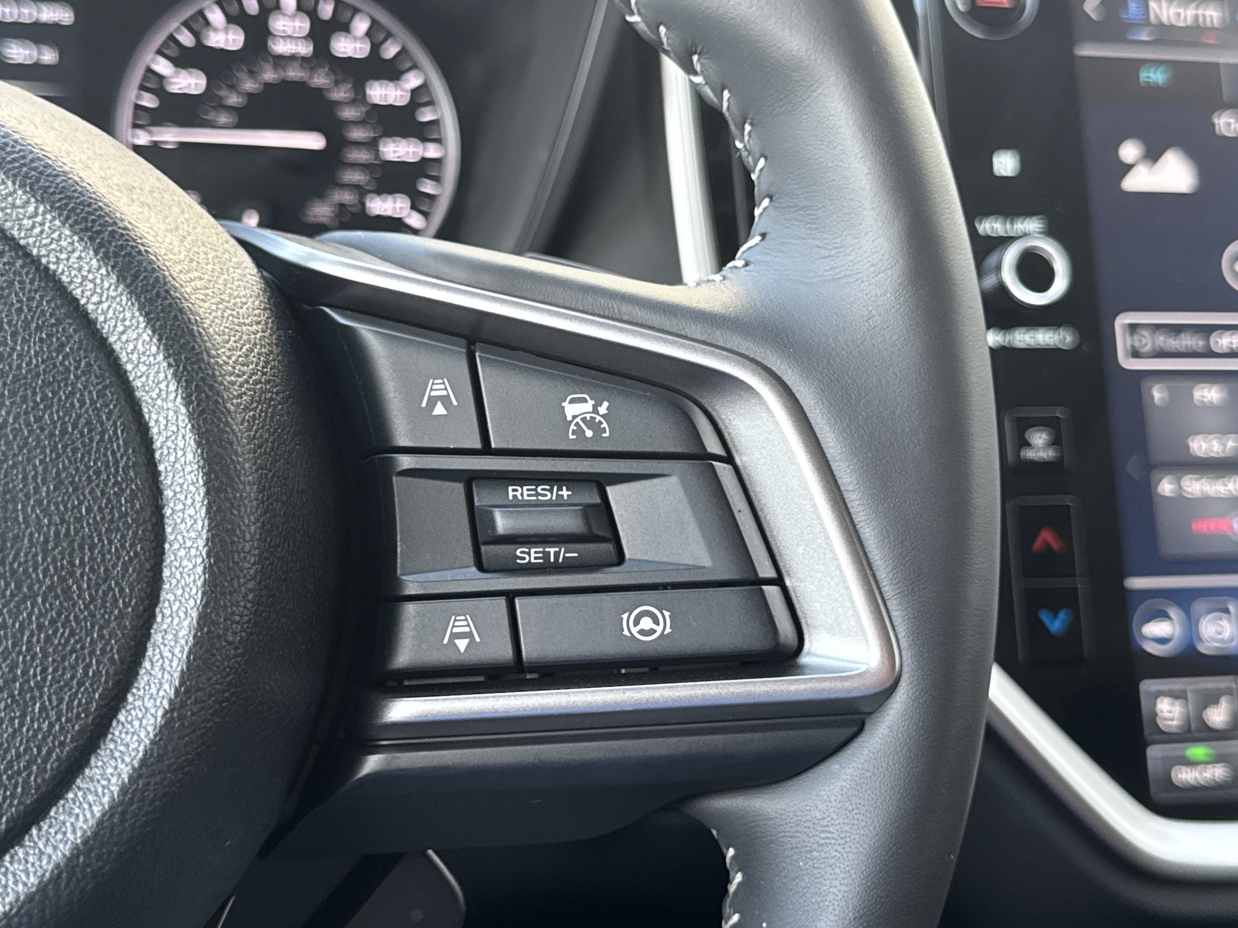 Certified 2026 Subaru Ascent Touring AWD/4WD image 15
