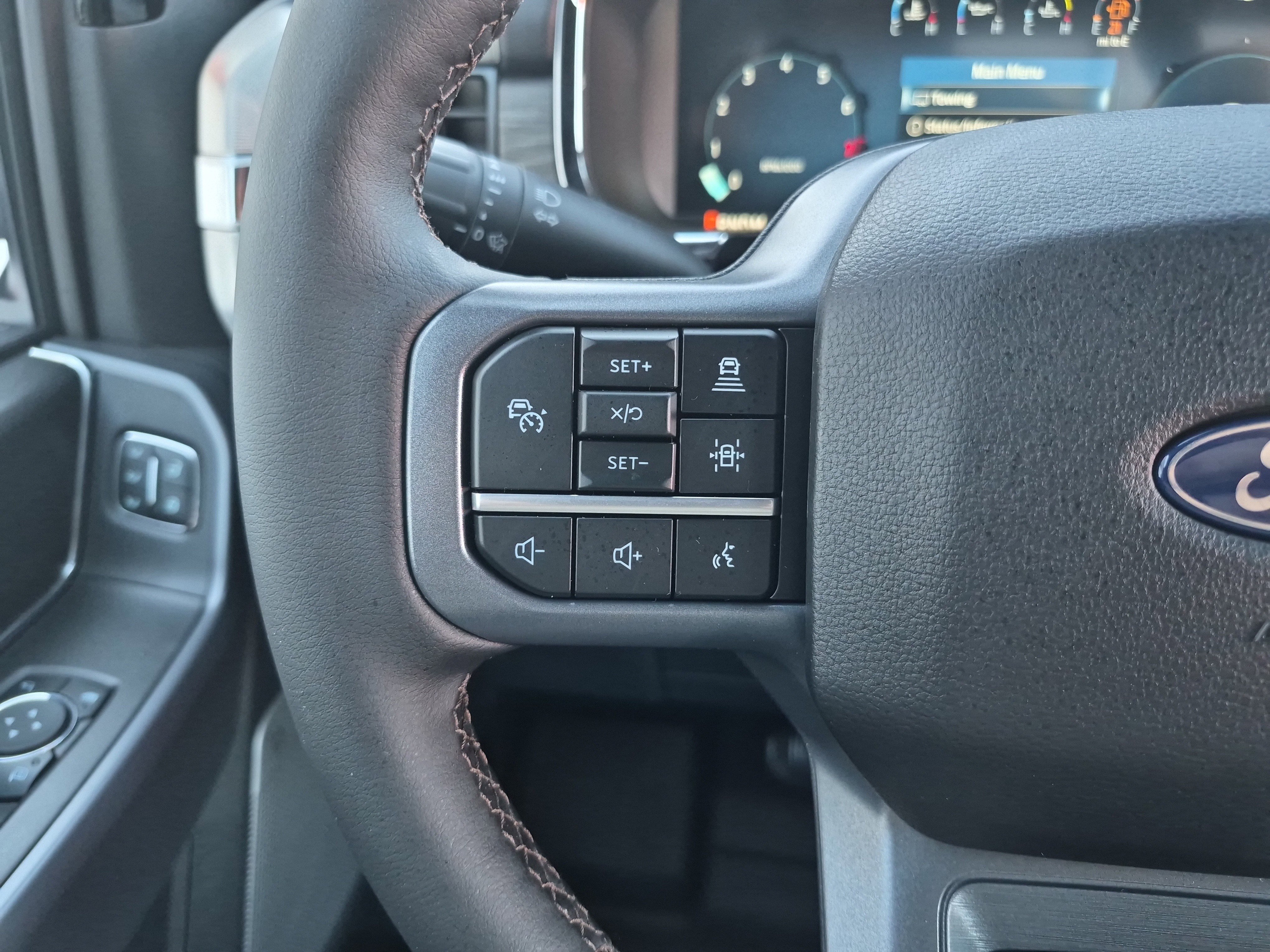 New 2025 Ford F150 Lariat w/ Equipment Group 501A Mid image 26