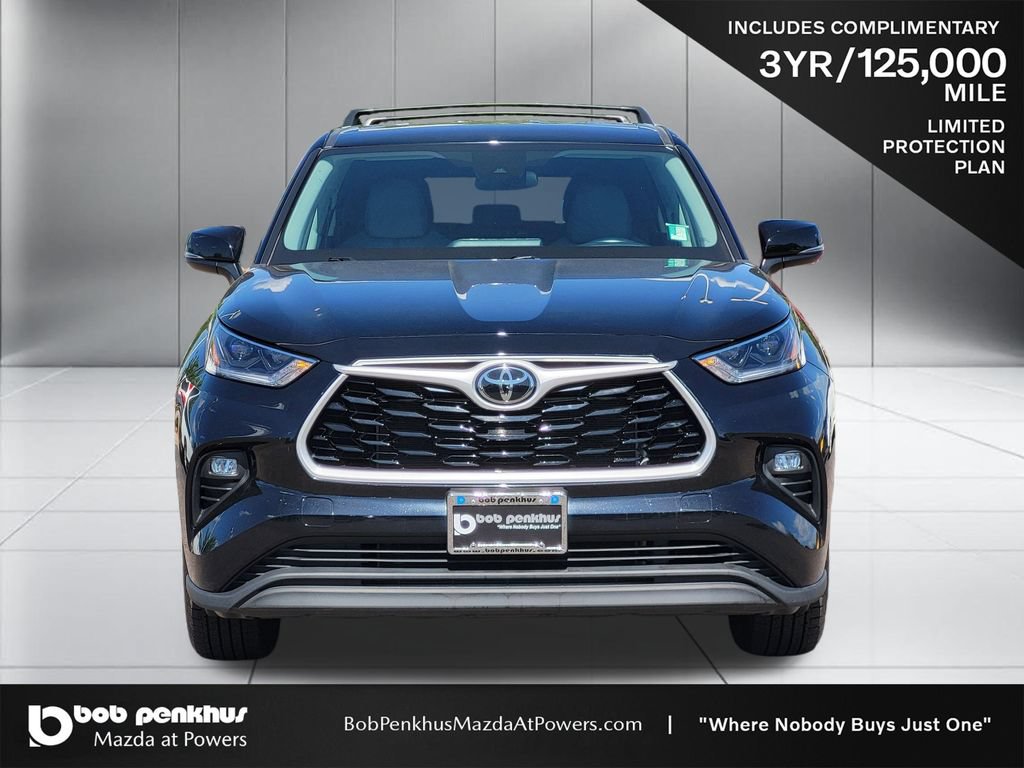Used 2021 Toyota Highlander LE AWD/4WD image 22