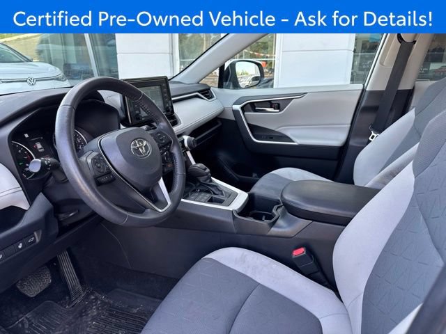 Used 2022 Toyota RAV4 XLE w/ Convenience Package AWD/4WD image 10