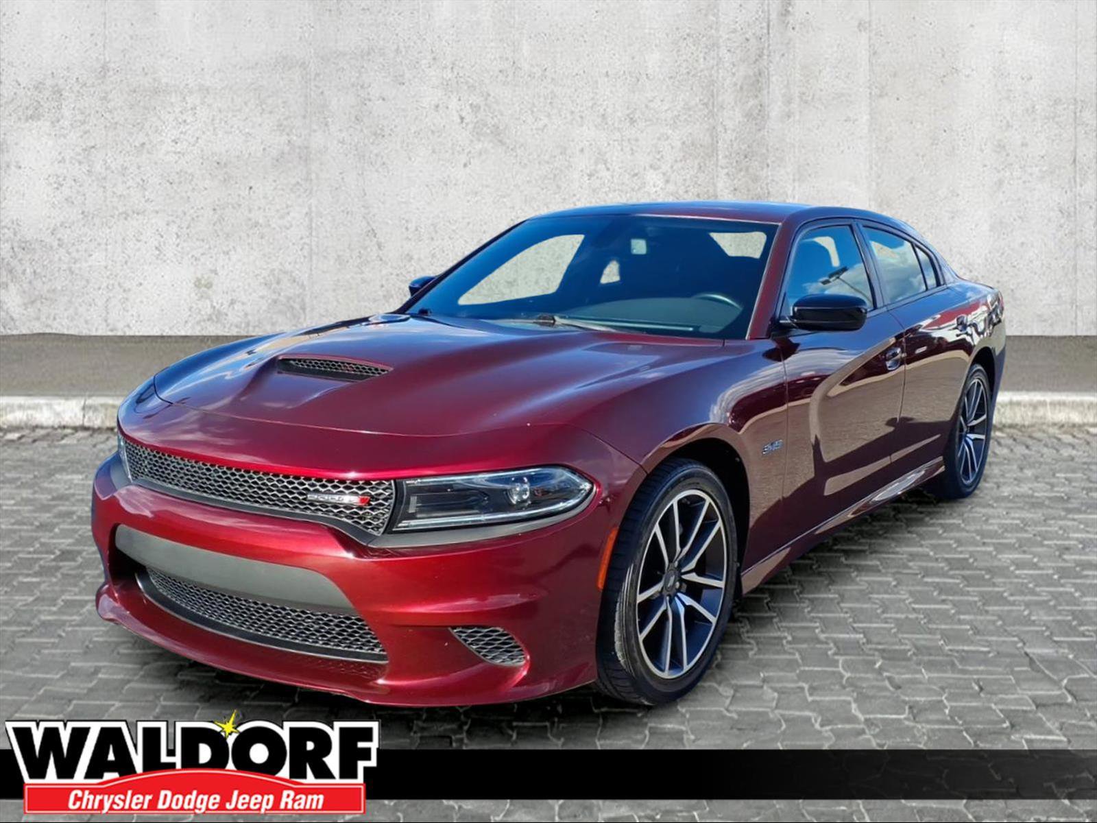 Used 2023 Dodge Charger R/T w/ Cold Weather Package image 5