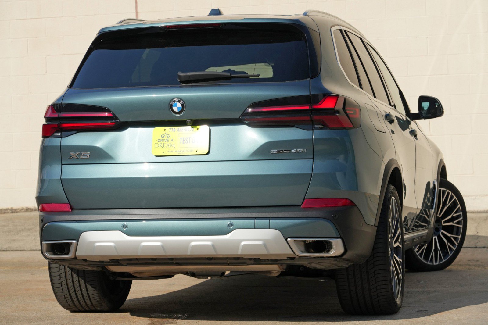 Used 2025 BMW X5 sDrive40i w/ Climate Comfort Package RWD image 5