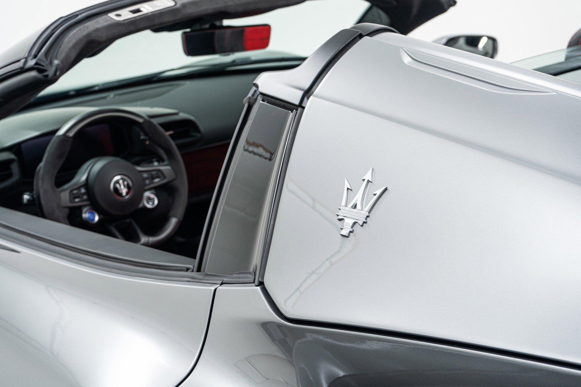 Used 2023 Maserati MC20 Cielo -351 Miles, Lightweight image 37