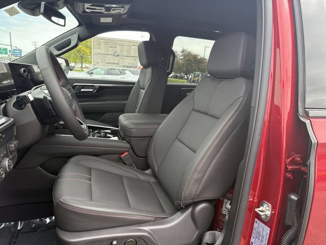 New 2026 Chevrolet Suburban RST w/ RST Capability Package AWD/4WD image 25