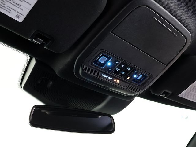 Used 2024 Ford Explorer ST-Line w/ Class IV Trailer Tow Package AWD/4WD image 26