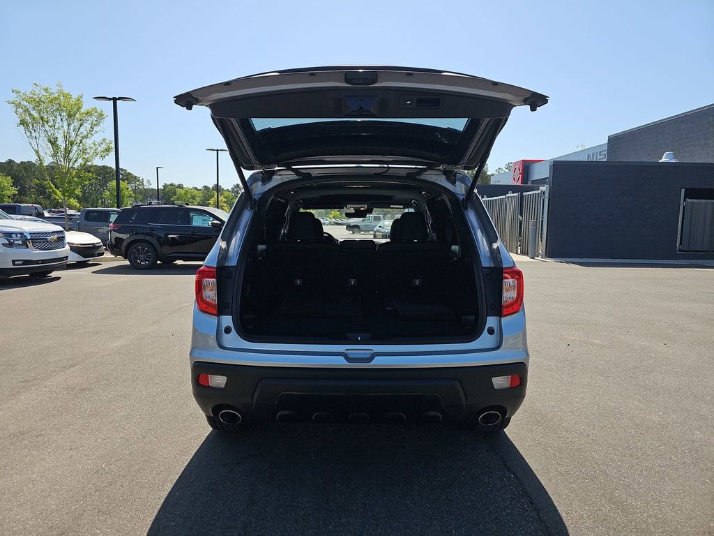 Used 2021 Honda Passport EX-L image 16