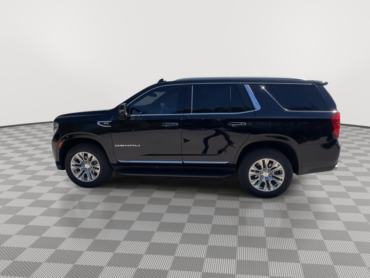 Used 2023 GMC Yukon Denali AWD/4WD image 5