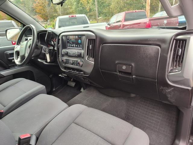 Used 2018 Chevrolet Silverado 1500 LT w/ All Star Edition AWD/4WD image 19