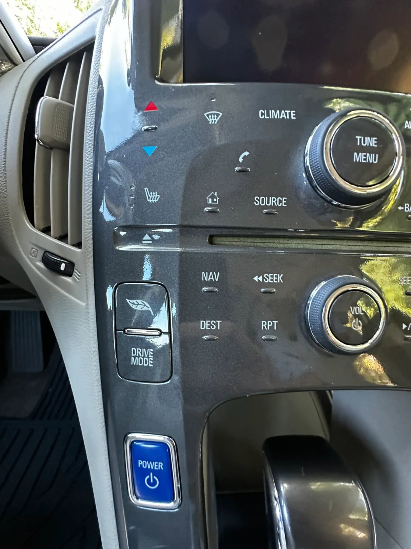 Used 2013 Chevrolet Volt Premium w/ Premium Trim Package FWD image 29