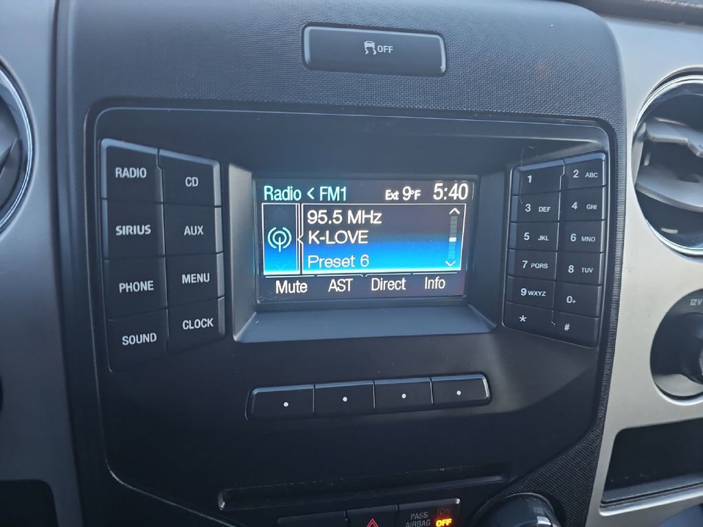 Used 2013 Ford F150 XLT w/ Luxury Equipment Group image 21