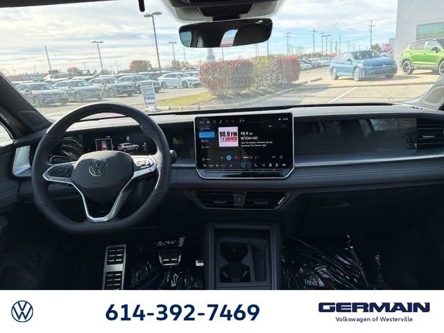 New 2026 Volkswagen Tiguan SE R-Line image 21