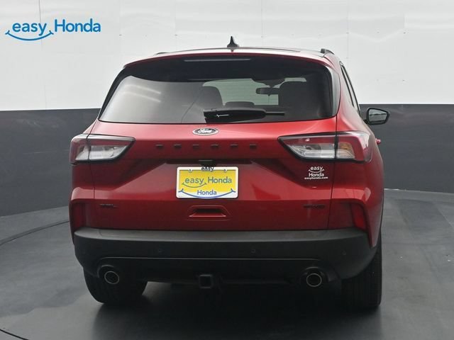 Used 2022 Ford Escape SEL w/ SEL Stealth AWD Package image 6