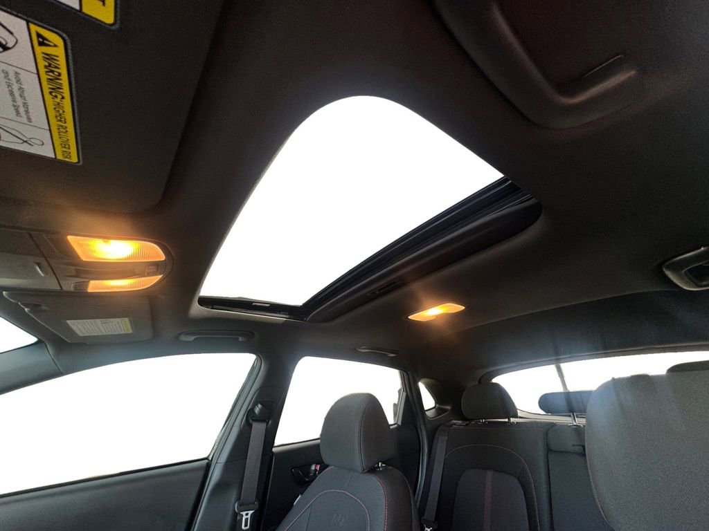 Used 2023 Hyundai Kona N Line image 11