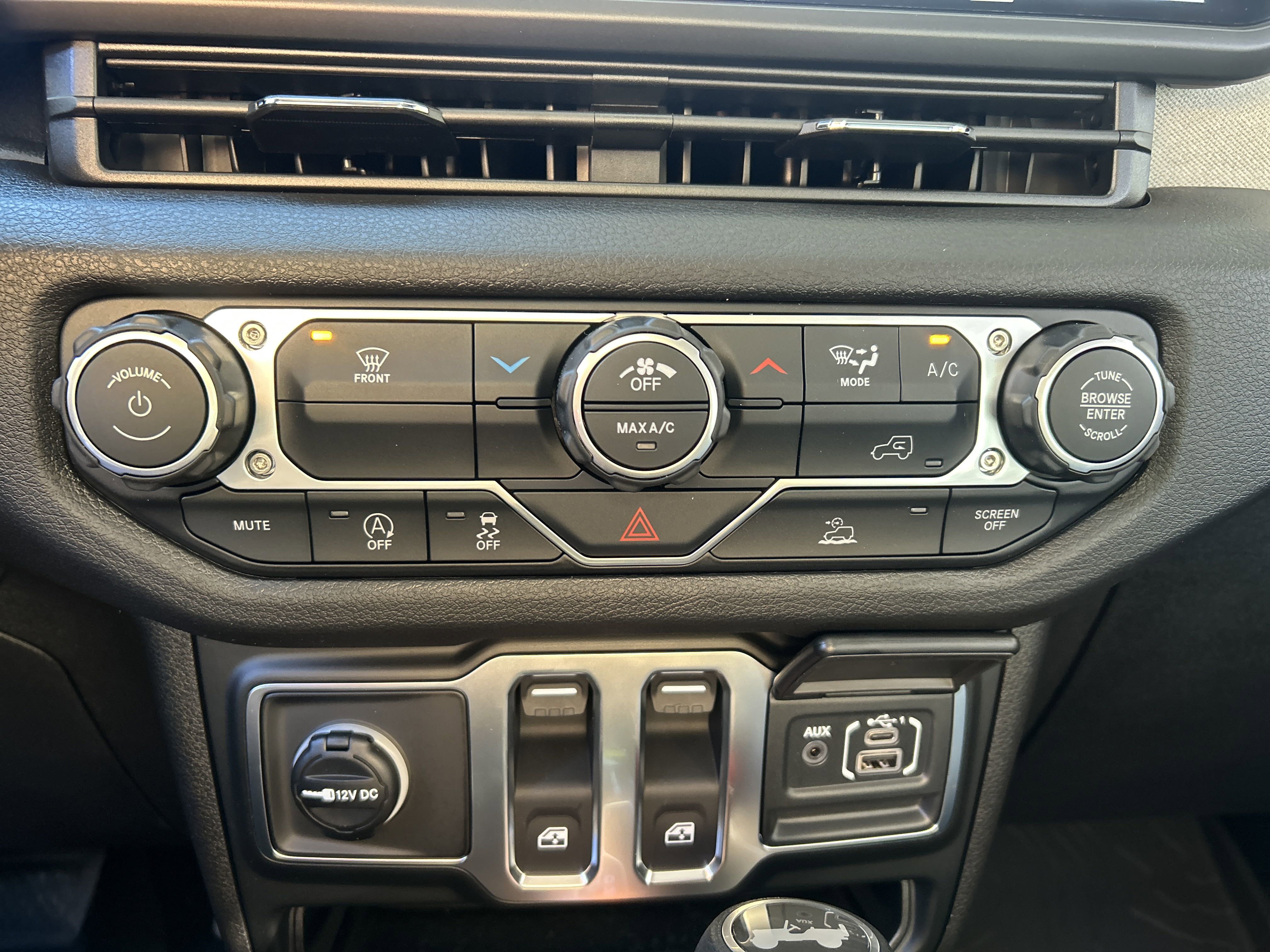 New 2026 Jeep Wrangler Sport AWD/4WD image 37