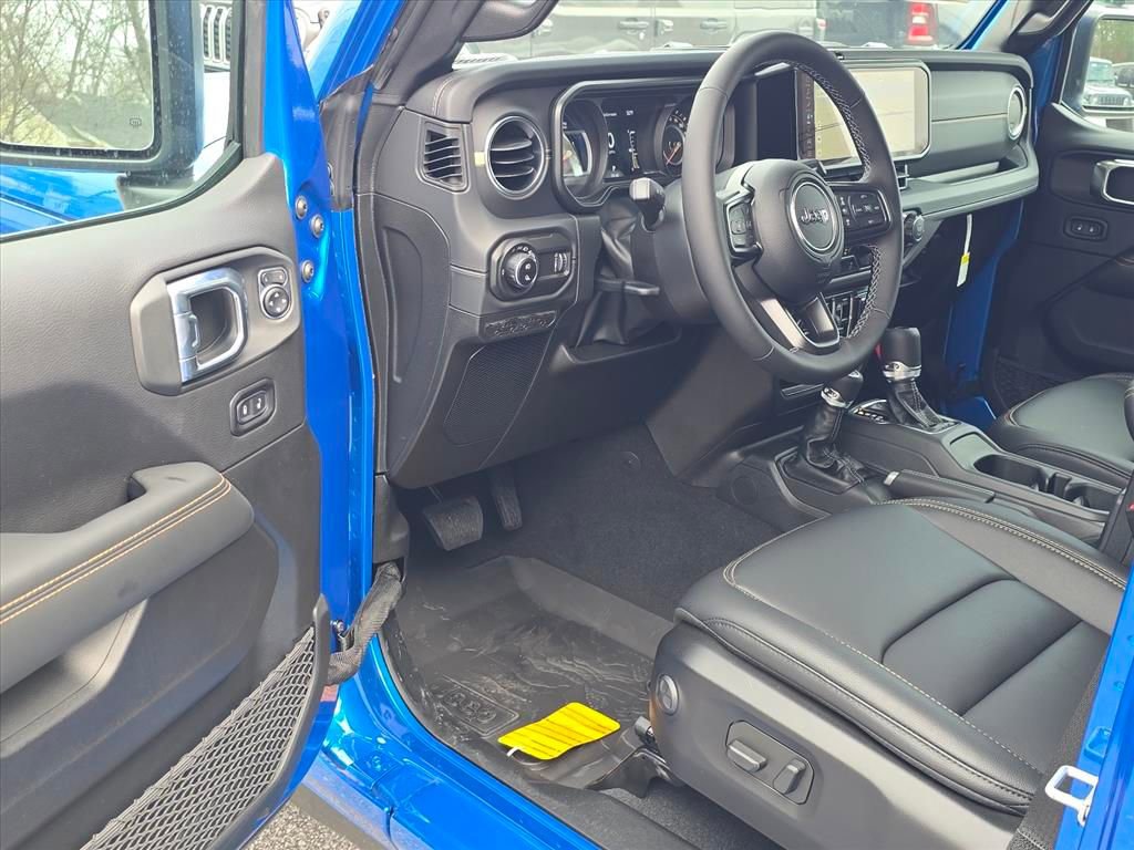 New 2026 Jeep Gladiator Sport AWD/4WD image 4