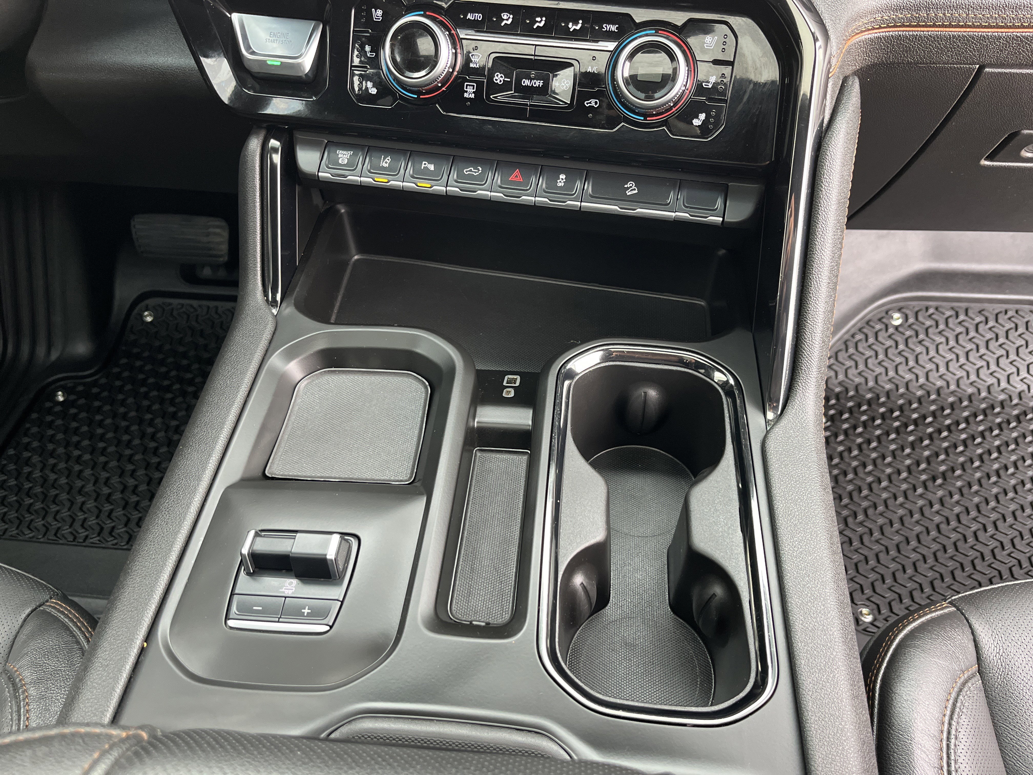 Used 2025 GMC Sierra 2500 AT4 w/ AT4 Premium Plus Package image 20