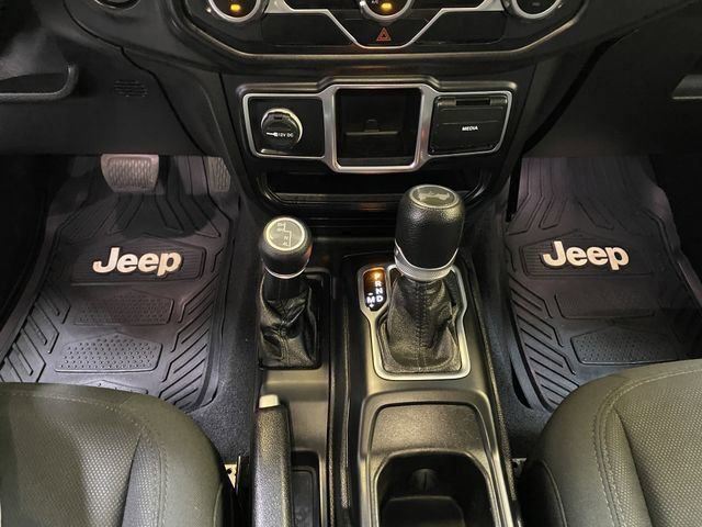 Used 2020 Jeep Wrangler Sport image 41