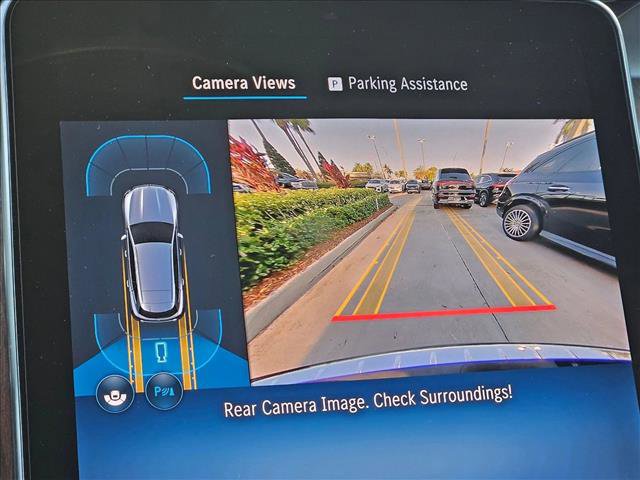 Used 2025 Mercedes-Benz GLC 300 image 13