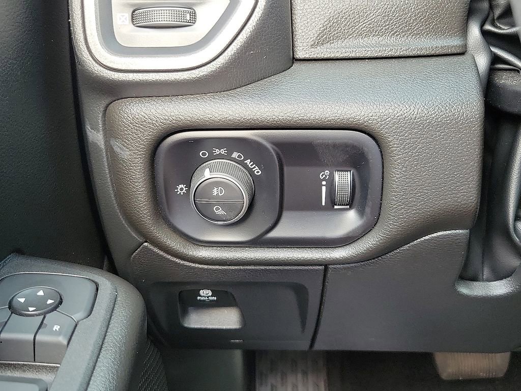 Used 2025 RAM 1500 Tradesman image 14