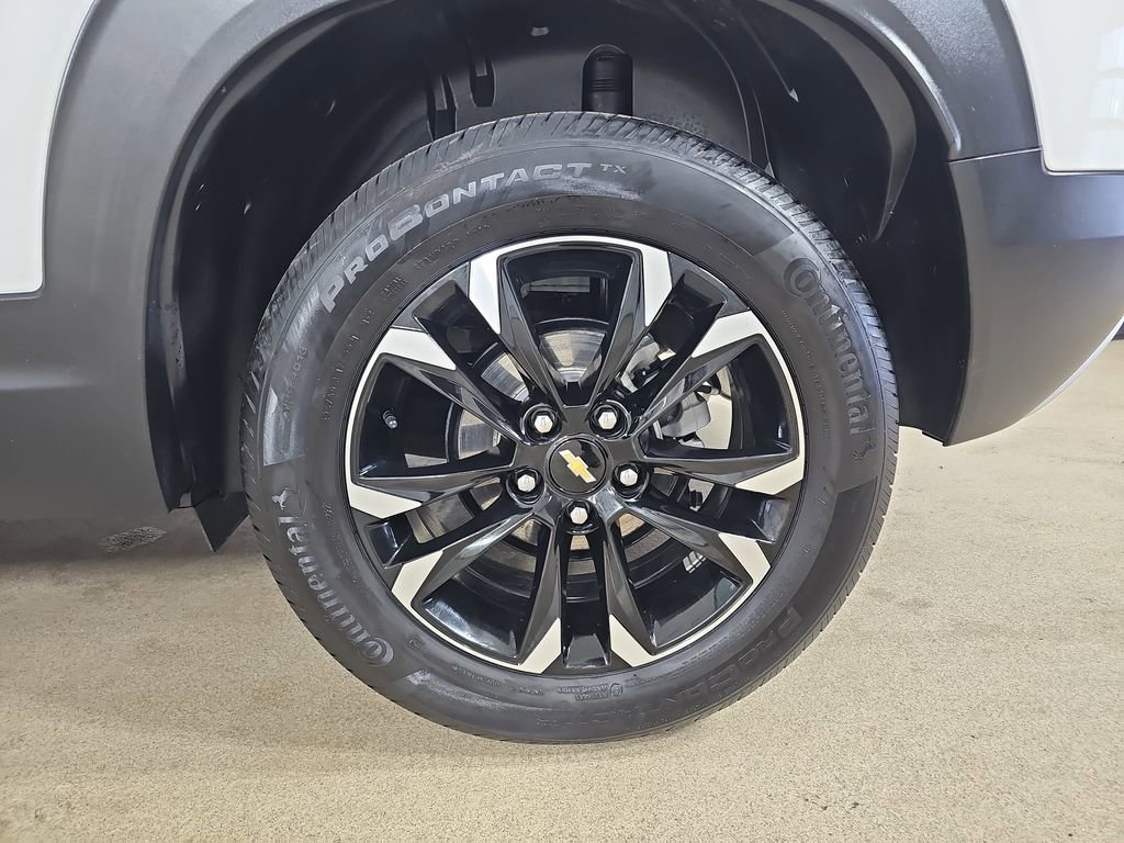 Certified 2023 Chevrolet TrailBlazer LT w/ Convenience Package image 38