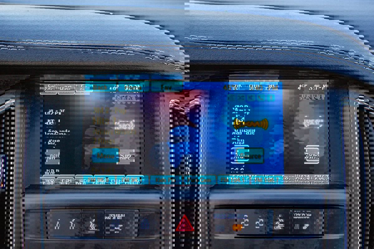 Used 2016 Buick Cascada Premium image 19