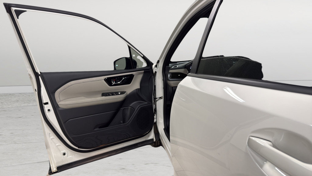 Certified 2025 Subaru Forester Limited w/ Popular Package #2 image 13