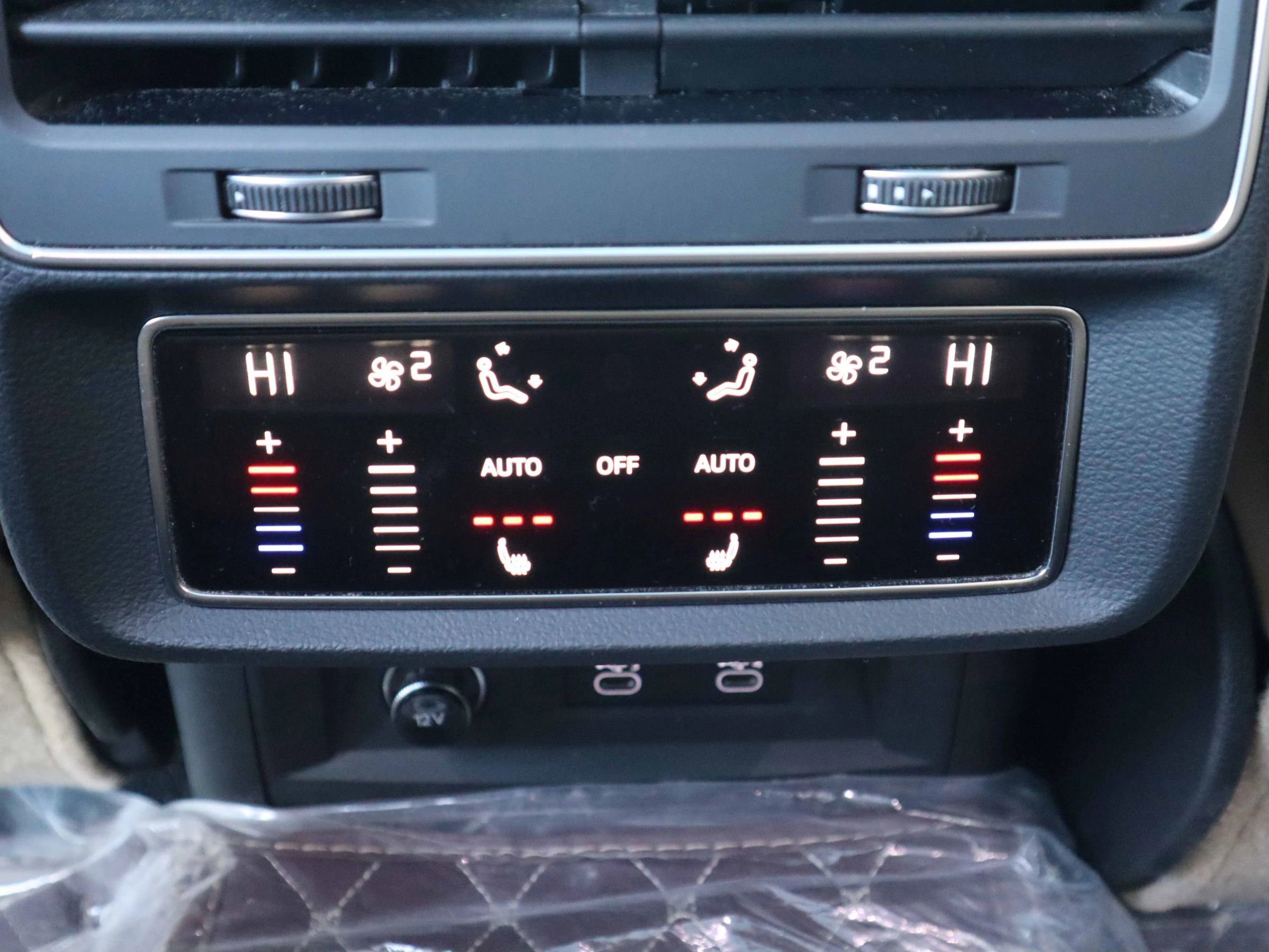 Used 2021 Audi Q7 3.0T Prestige image 4