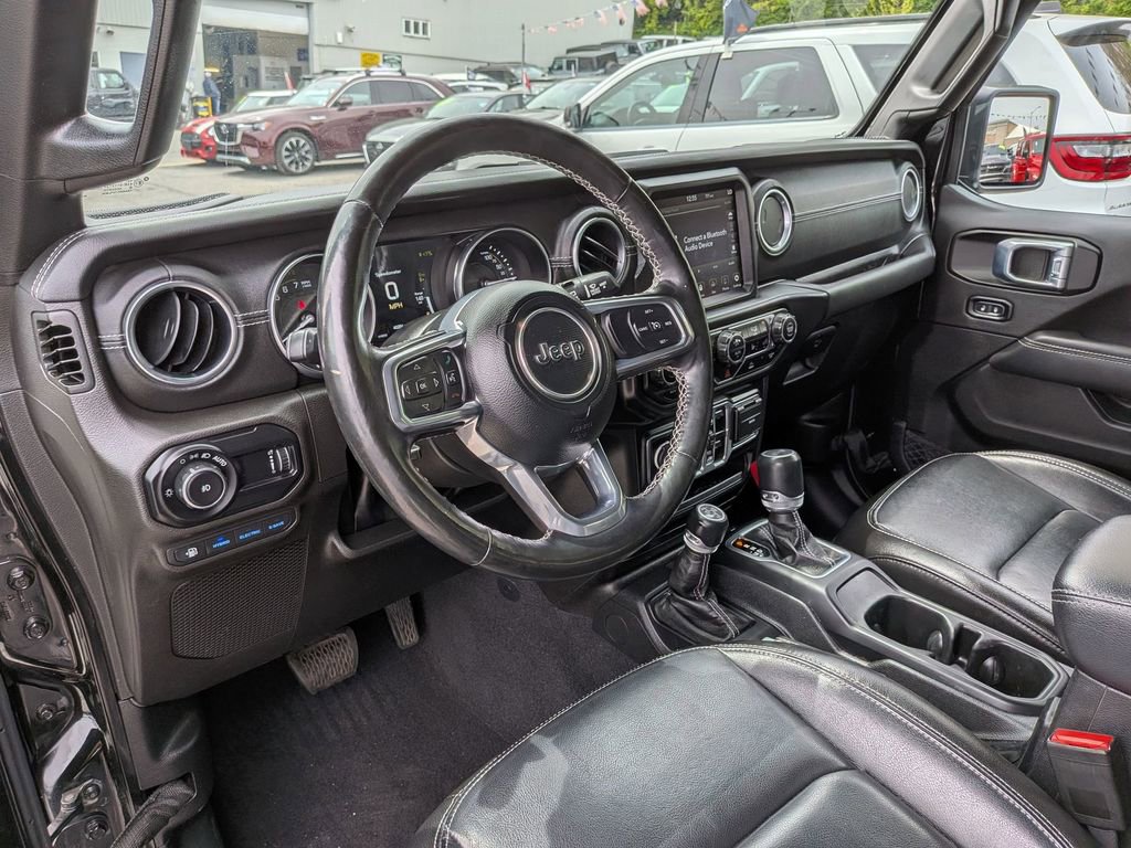 Used 2023 Jeep Wrangler Unlimited Sahara w/ Cold Weather Group AWD/4WD image 13