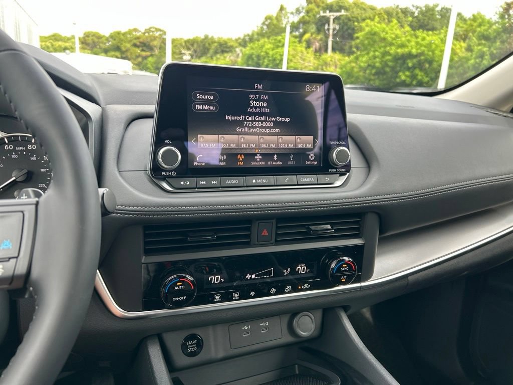 New 2026 Nissan Rogue SV FWD image 31