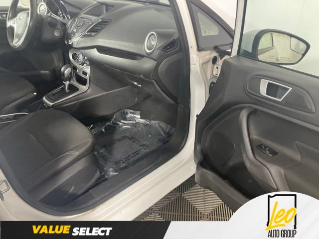 Used 2015 Ford Fiesta SE FWD image 17