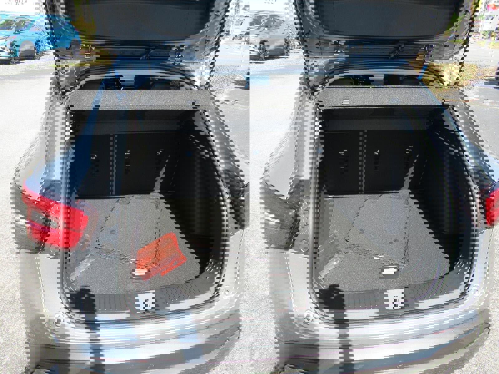 New 2026 Chevrolet Trax ACTIV w/ Sunroof Package image 26