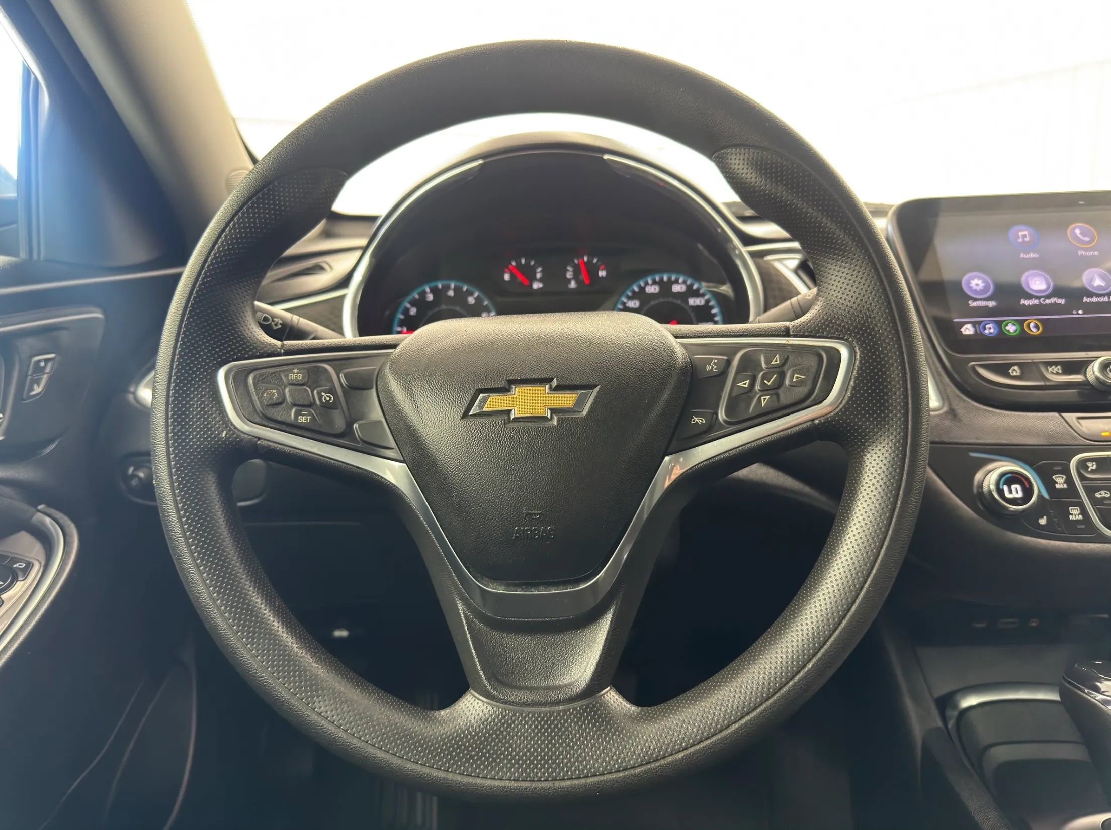 Used 2020 Chevrolet Malibu LT image 19
