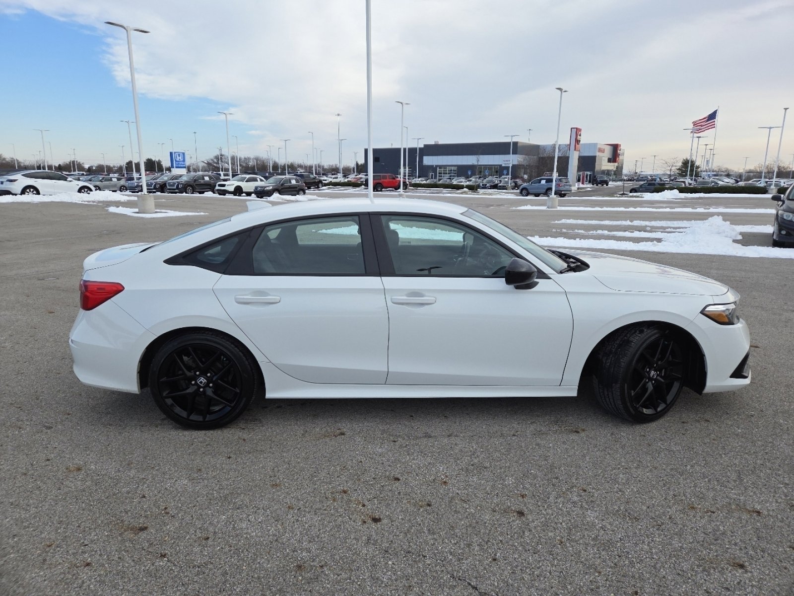 Used 2023 Honda Civic Sport image 15