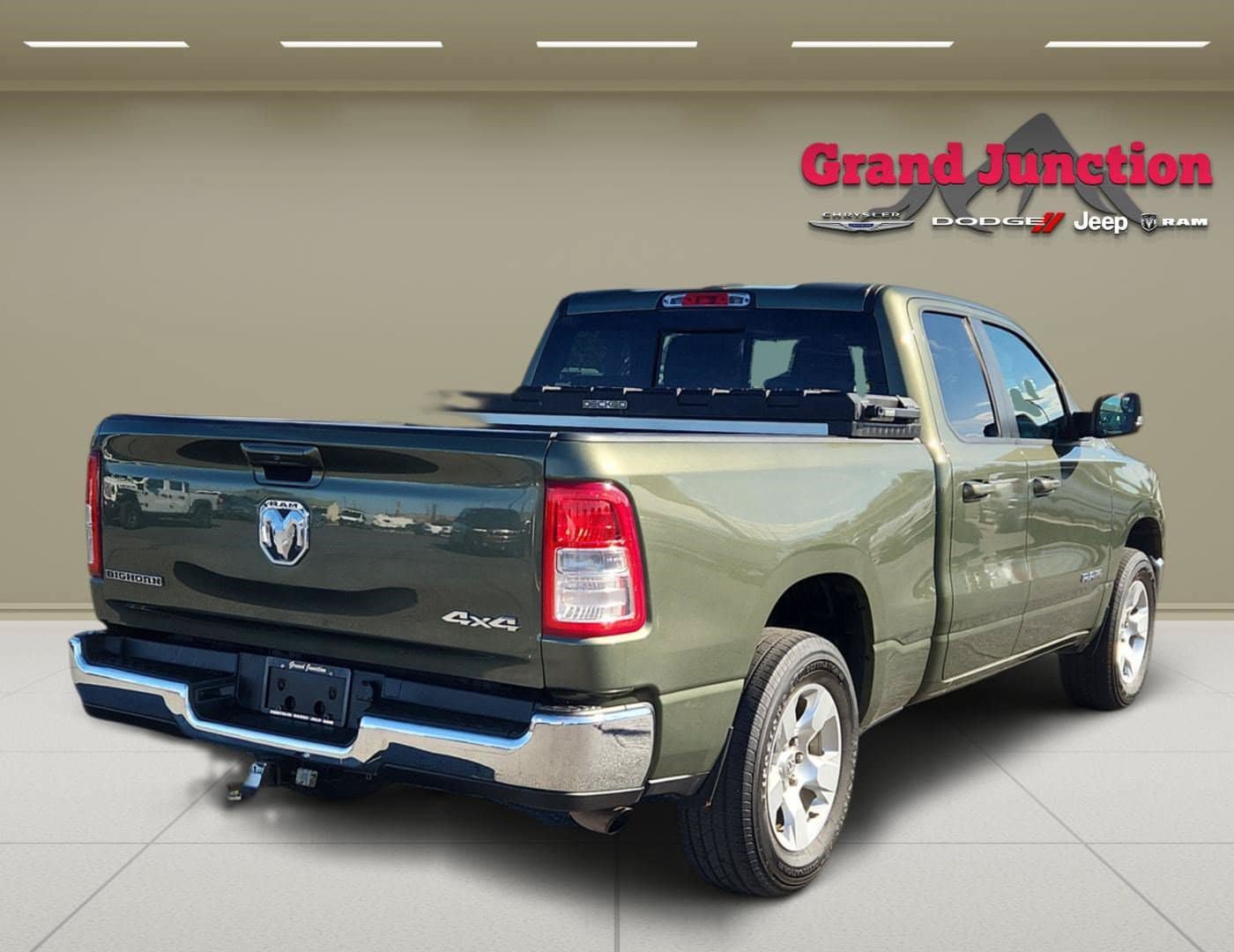Used 2021 RAM 1500 Big Horn AWD/4WD image 4