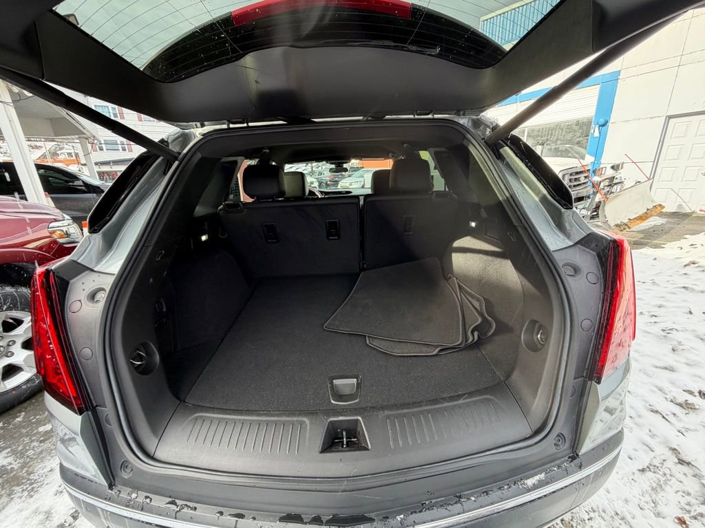 Used 2023 Cadillac XT5 Luxury image 11