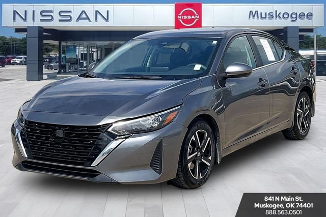 Used 2025 Nissan Sentra SV w/ All-Weather Package FWD image 3