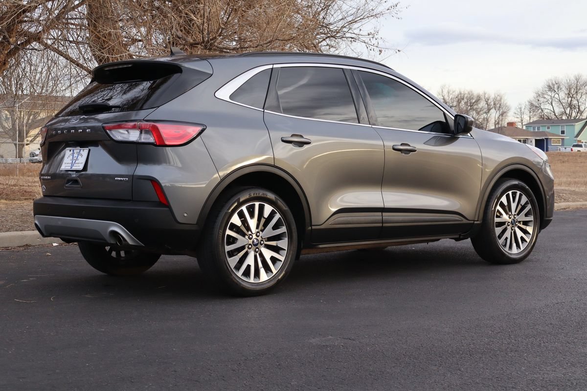 Used 2021 Ford Escape Titanium AWD/4WD image 5