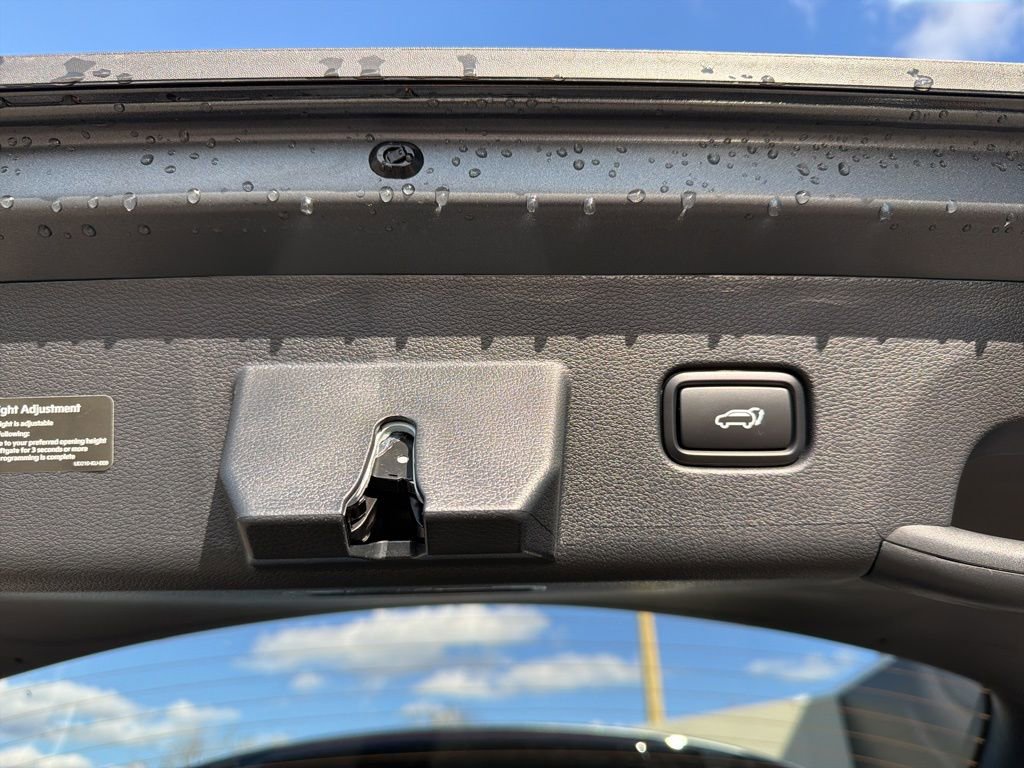 New 2026 Kia Sportage EX image 18