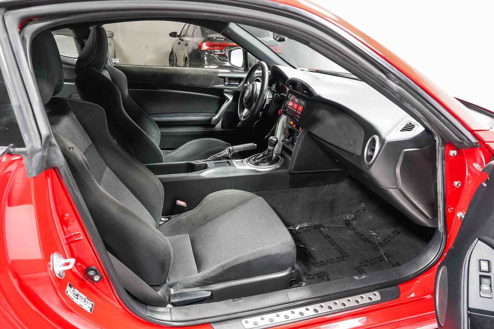 Certified 2020 Toyota 86 RWD image 16
