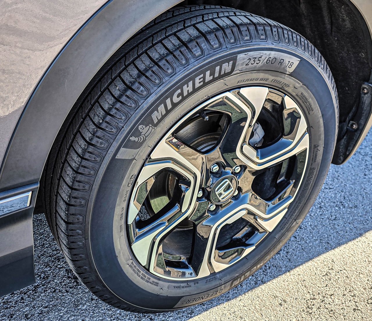 Used 2019 Honda CR-V Touring image 12