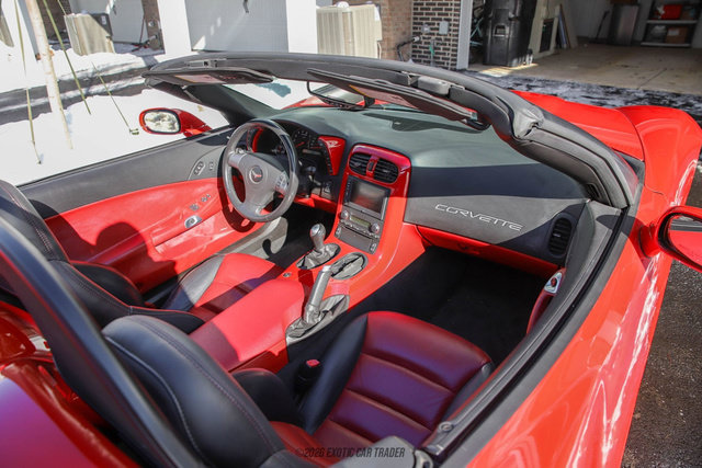 Used 2007 Chevrolet Corvette Convertible w/ Preferred Equipment Group RWD image 29