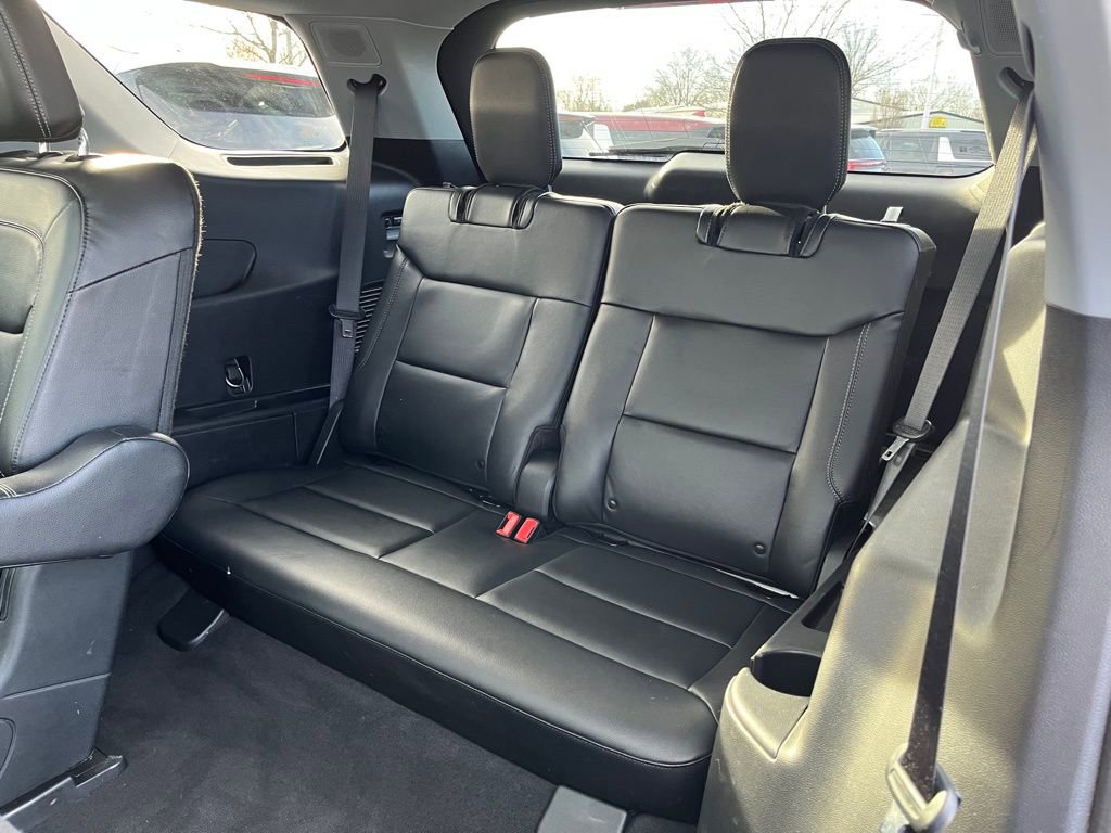 Used 2022 Ford Explorer Limited w/ Equipment Group 301A image 29