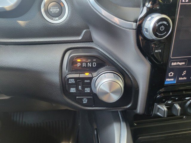 Used 2023 RAM 1500 Laramie image 22