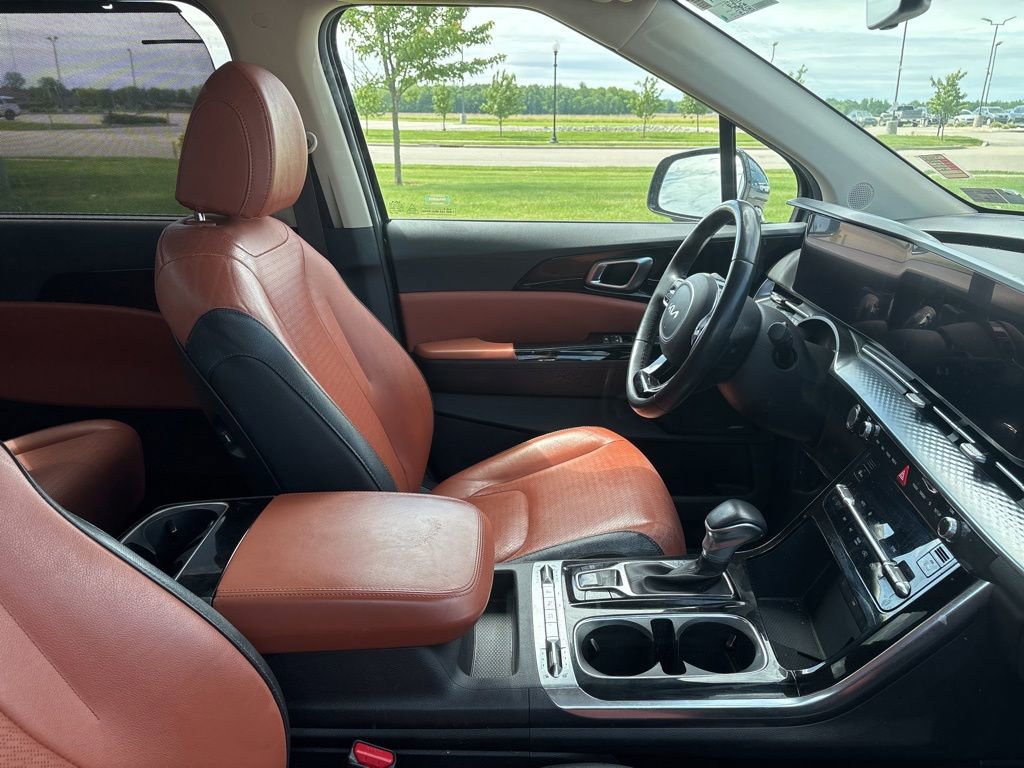 Used 2024 Kia Carnival SX Prestige FWD image 21